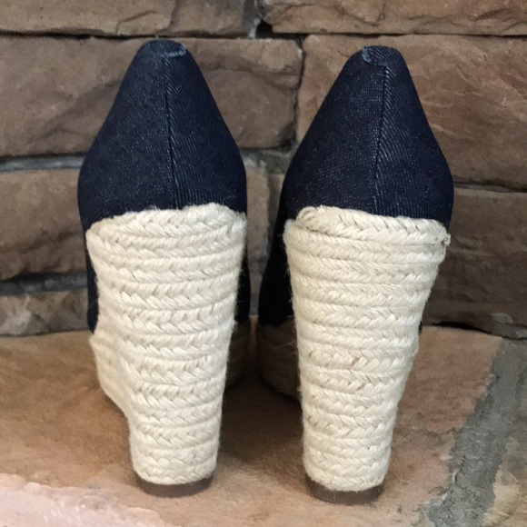 Vince Camuto Taryn Espadrille Wedge / SZ 8 - Picture 5 of 8